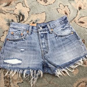 NWT Levis 501 Button Fly Shorts